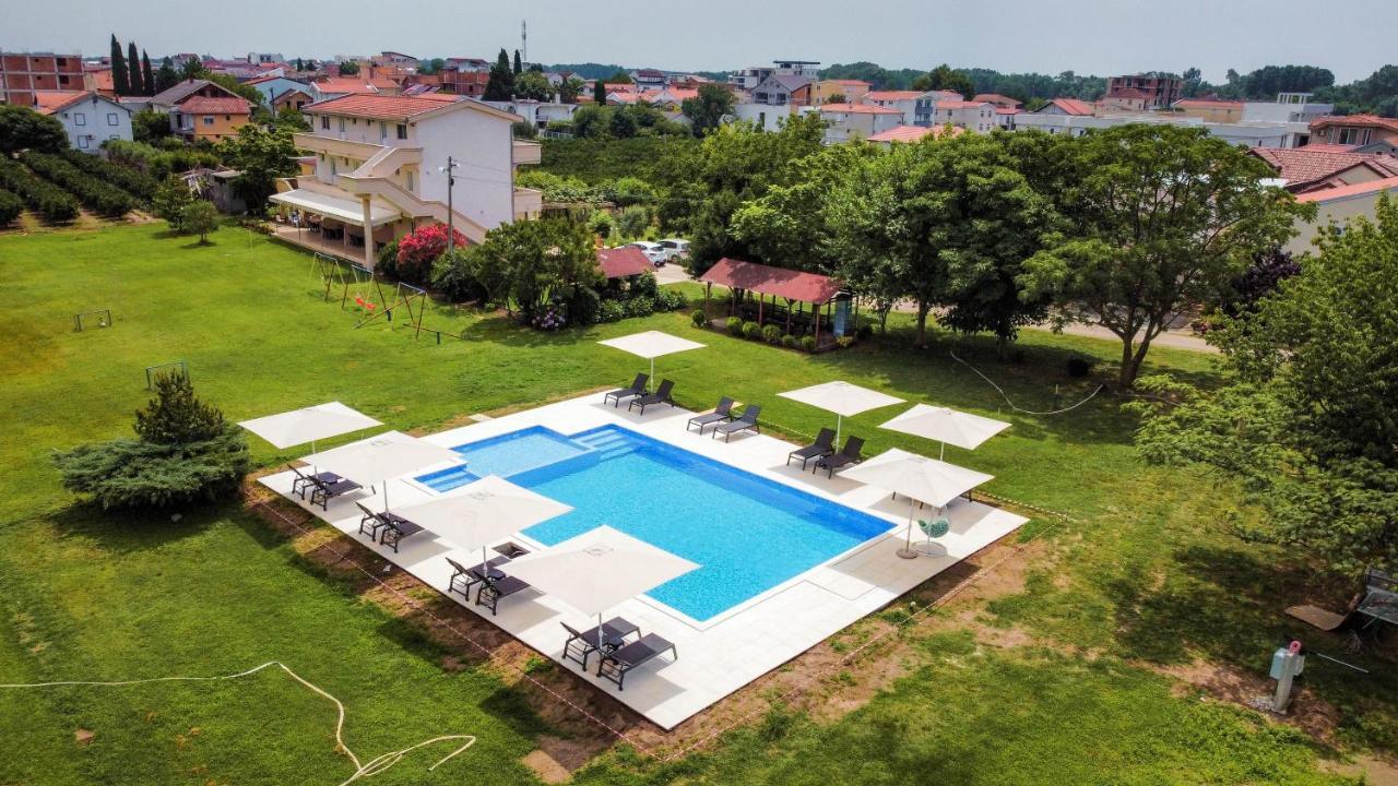 Apartments Rudaj Ulcinj Exterior photo