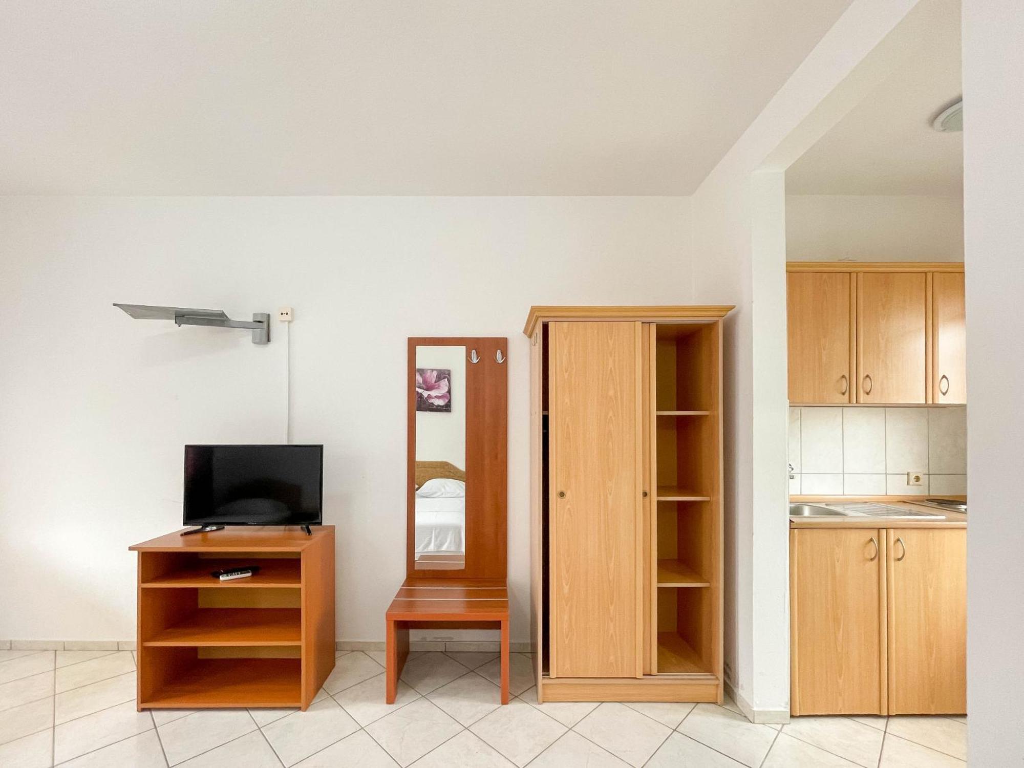 Apartments Rudaj Ulcinj Exterior photo